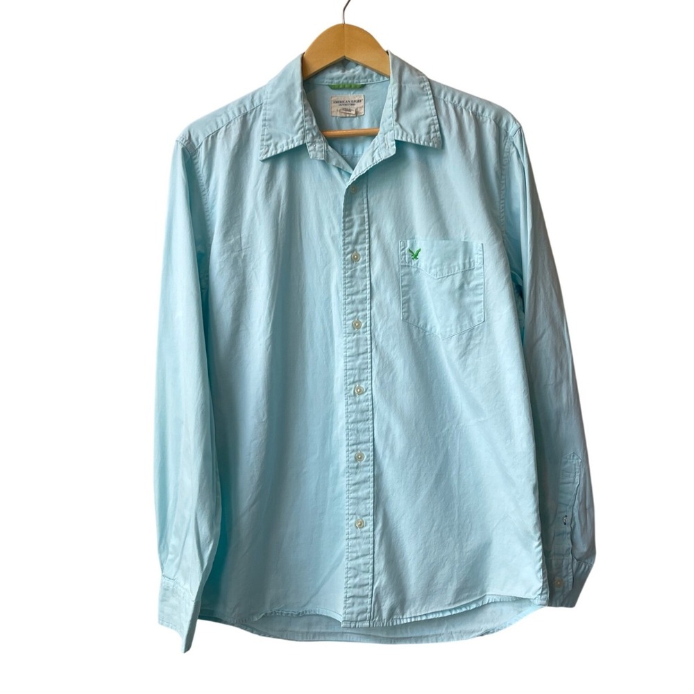 American Eagle Outfitters Mens Button Down Shirt Size M‎ Light Blue Logo Preppy
